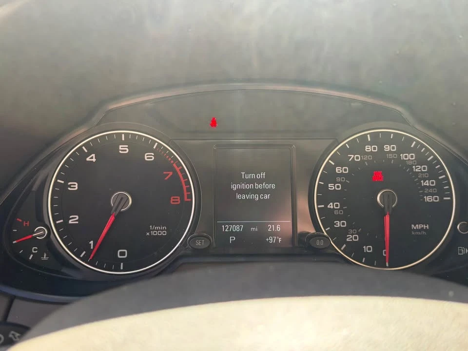 2015 Audi 8R Q5 - Image 10 of 12