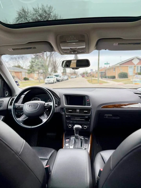 2015 Audi 8R Q5 - Image 8 of 15