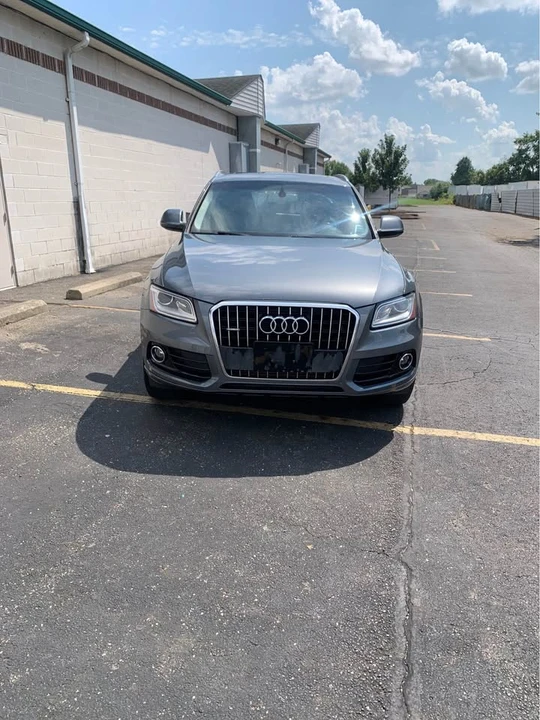 2015 Audi 8R Q5 - Image 2 of 17