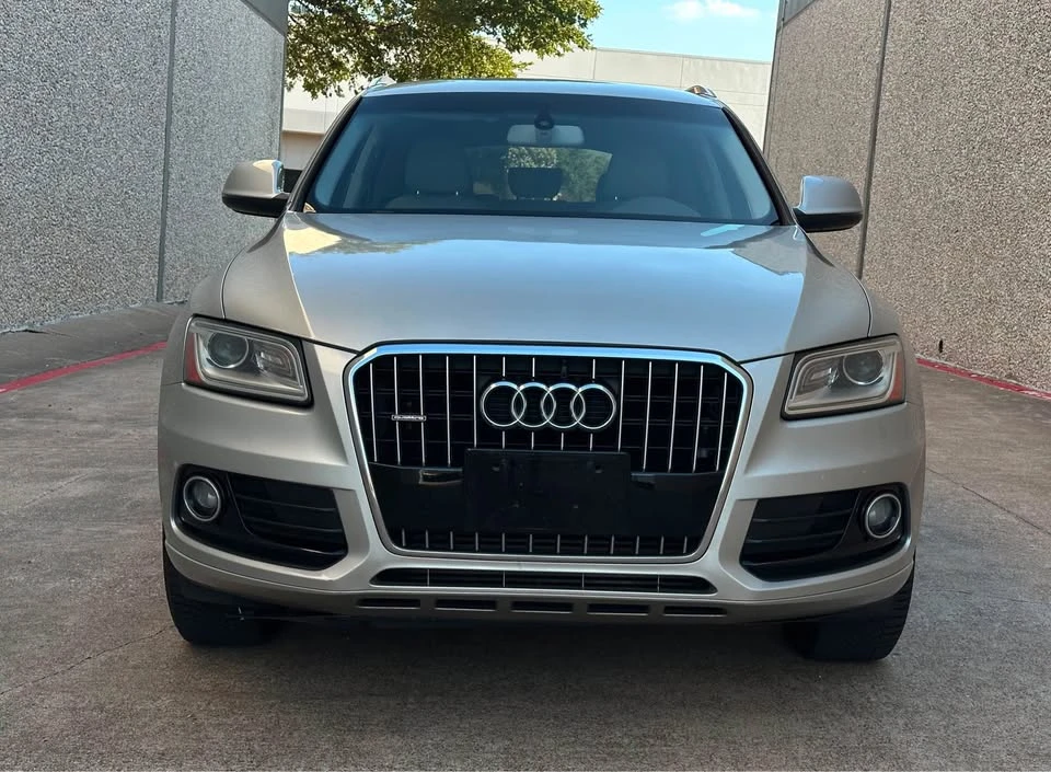 2015 Audi 8R Q5 - Image 2 of 17