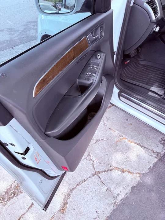 2015 Audi 8R Q5 - Image 6 of 12