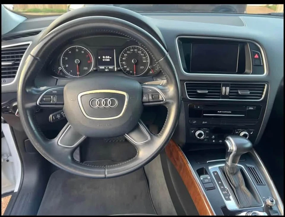 2015 Audi 8R Q5 - Image 10 of 11