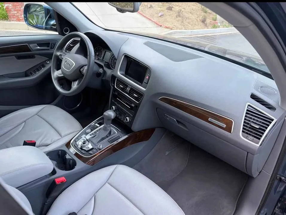 2015 Audi 8R Q5 - Image 9 of 13