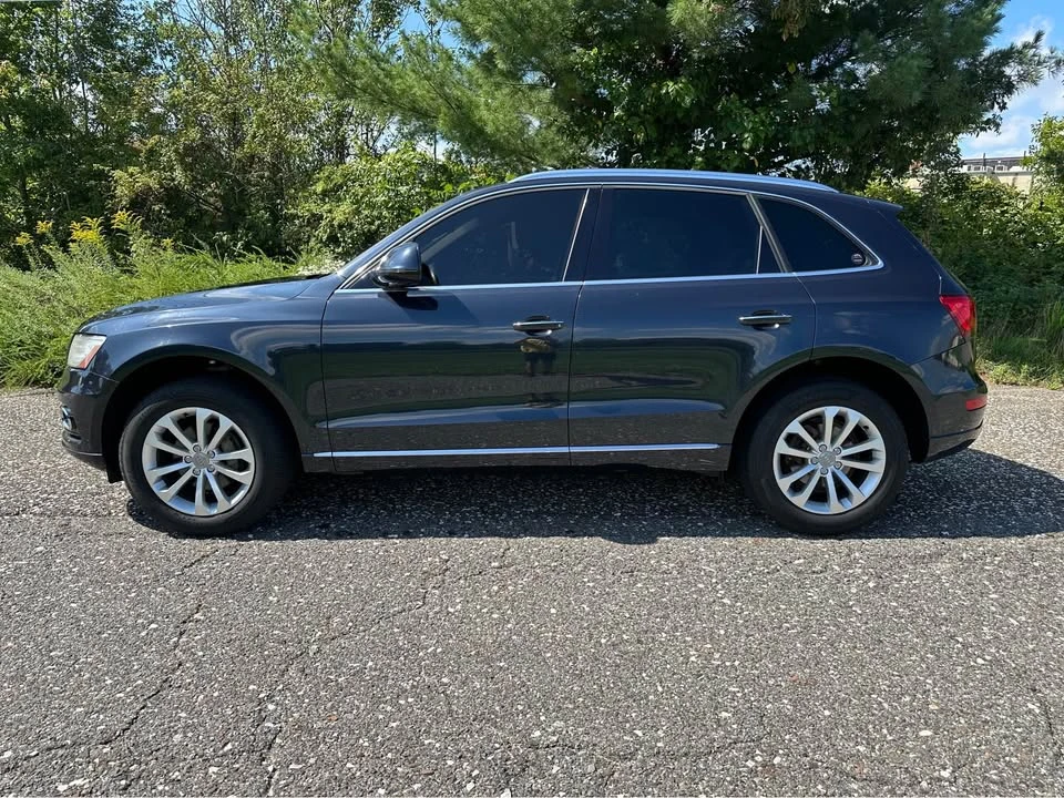 2015 Audi 8R Q5 - Image 2 of 18
