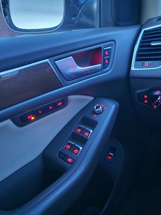 2015 Audi 8R Q5 - Image 15 of 20