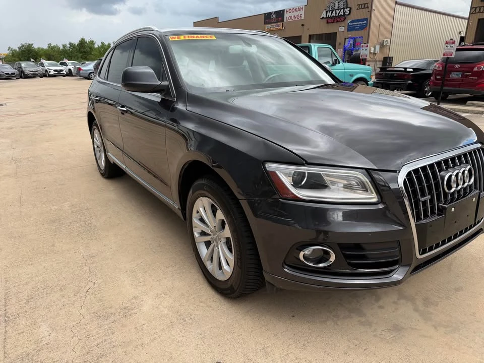 2015 Audi 8R Q5 - Image 2 of 11