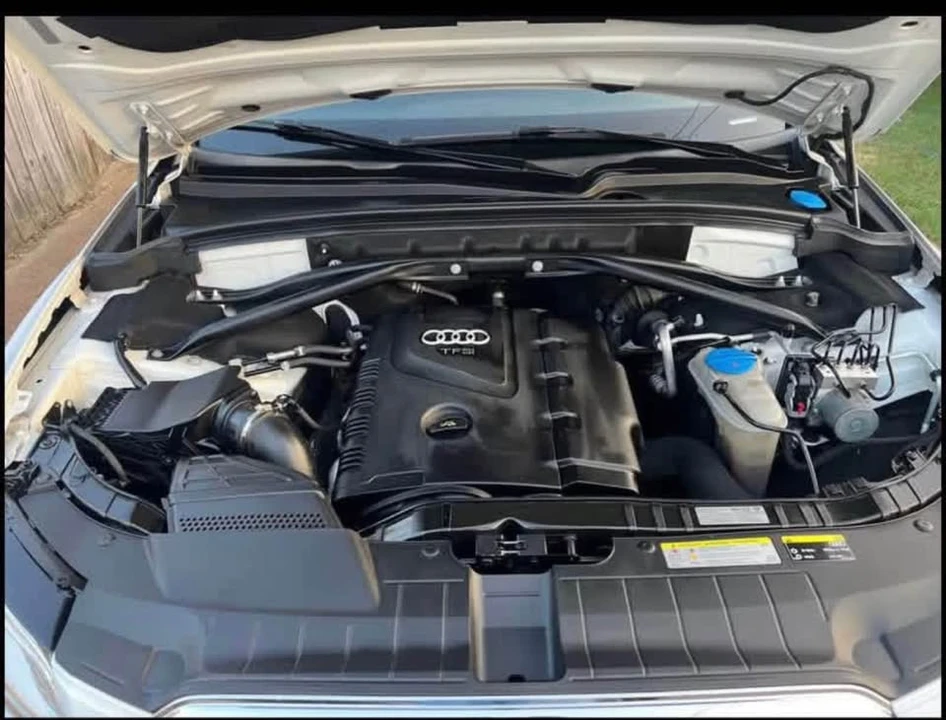 2015 Audi 8R Q5 - Image 8 of 11