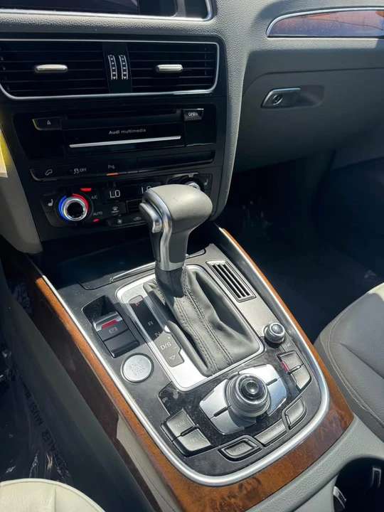 2015 Audi 8R Q5 - Image 13 of 13