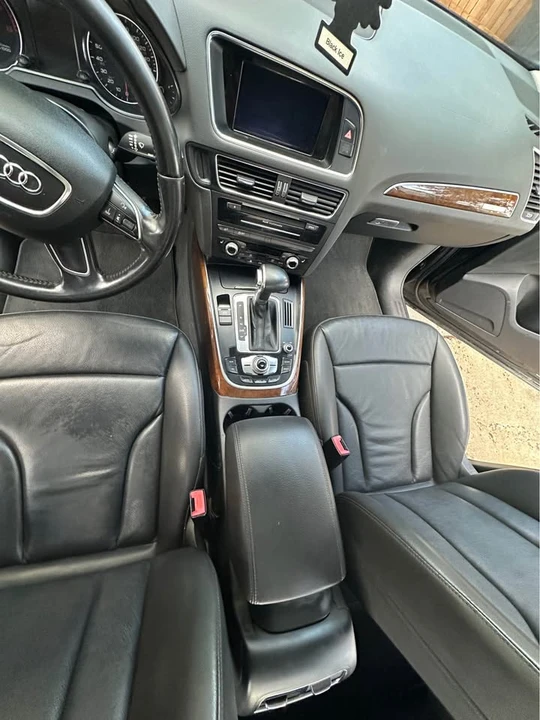 2015 Audi 8R Q5 - Image 9 of 13