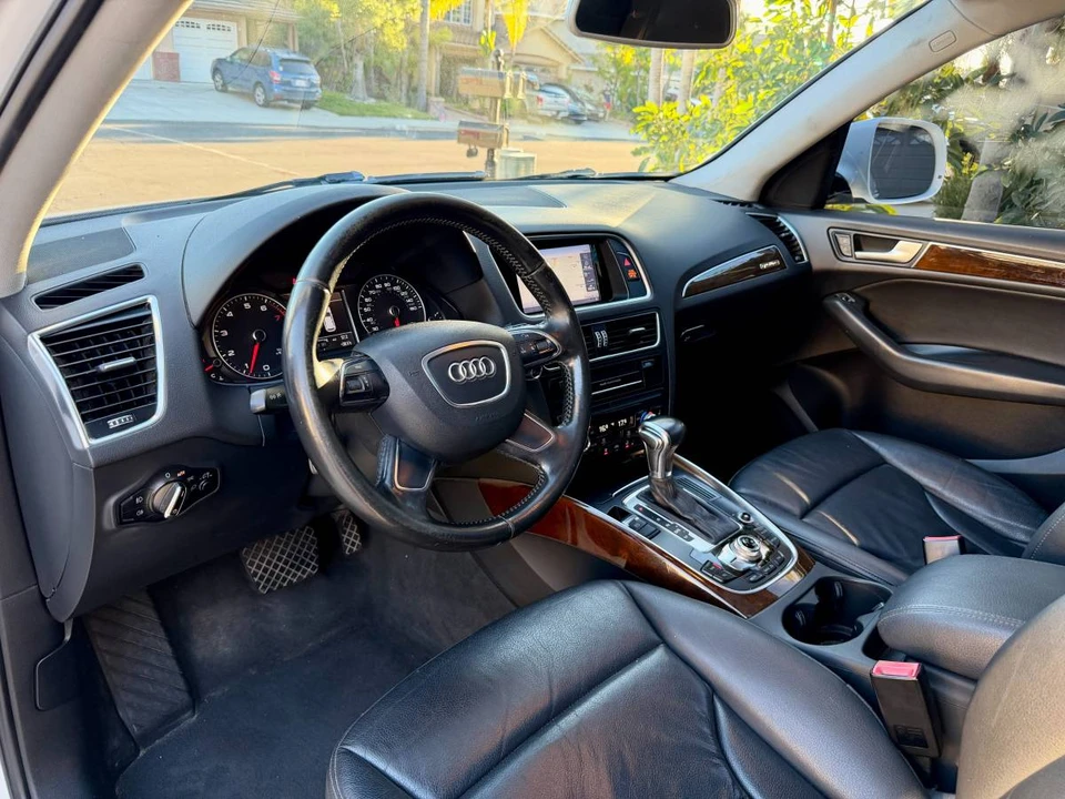 2015 Audi 8R Q5 - Image 14 of 24