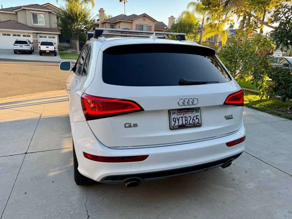 2015 Audi 8R Q5 - Image 5 of 24