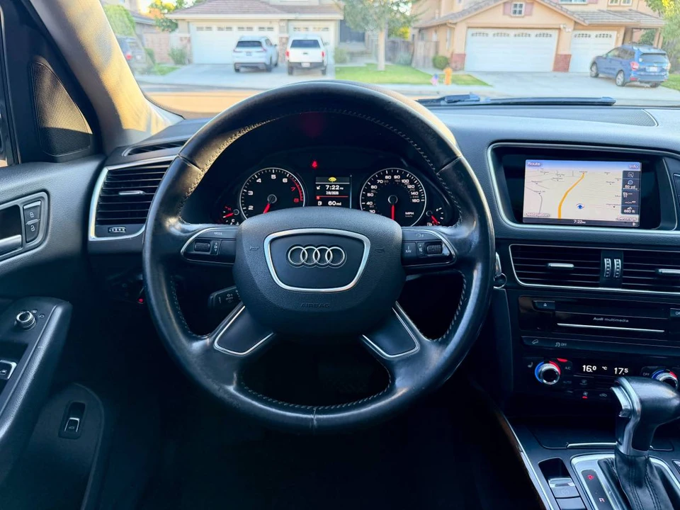 2015 Audi 8R Q5 - Image 17 of 24