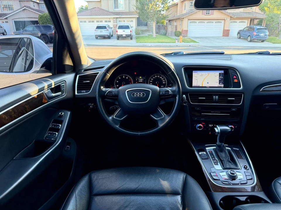 2015 Audi 8R Q5 - Image 19 of 24