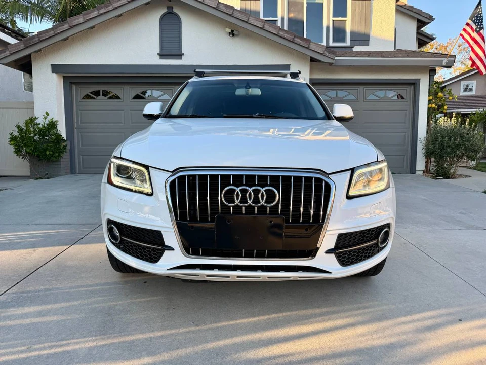 2015 Audi 8R Q5 - Image 2 of 24
