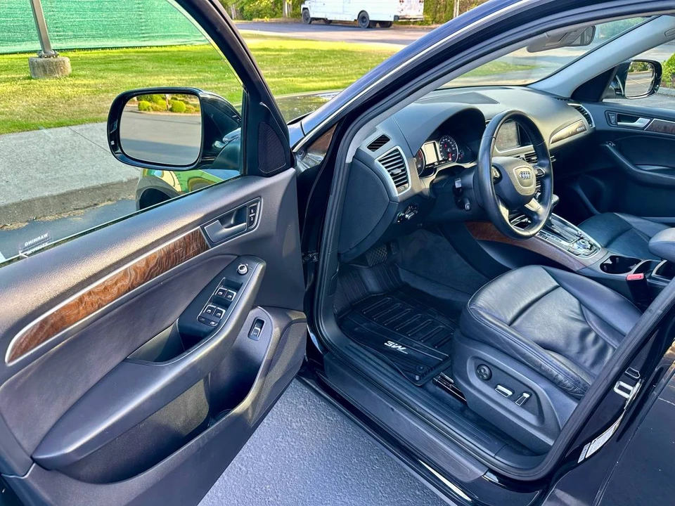 2015 Audi 8R Q5 - Image 9 of 17