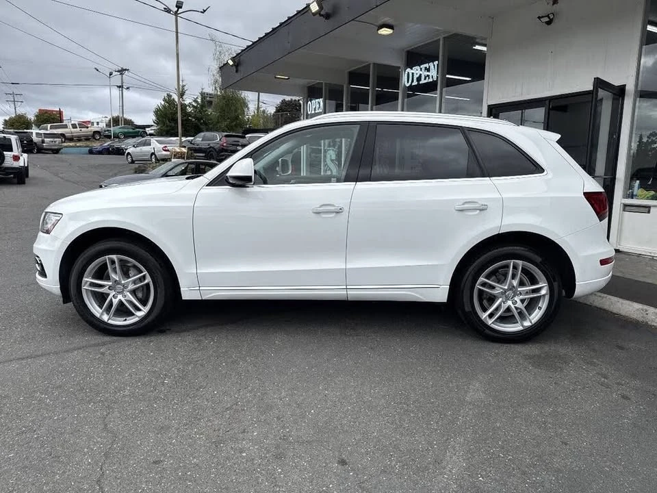 2015 Audi 8R Q5 - Image 2 of 18