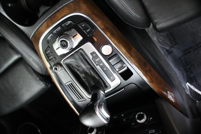 2015 Audi 8R Q5 - Image 12 of 20