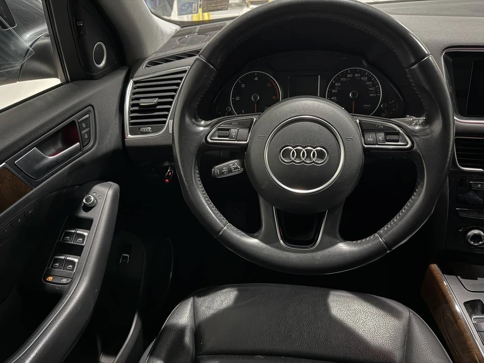 2015 Audi 8R Q5 - Image 9 of 13