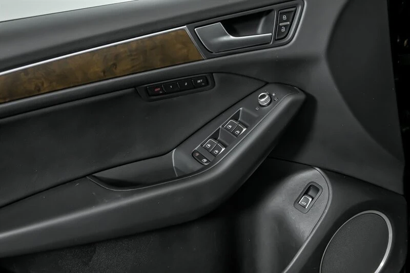 2015 Audi 8R Q5 - Image 17 of 21