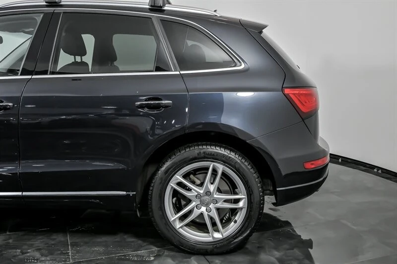2015 Audi 8R Q5 - Image 8 of 21
