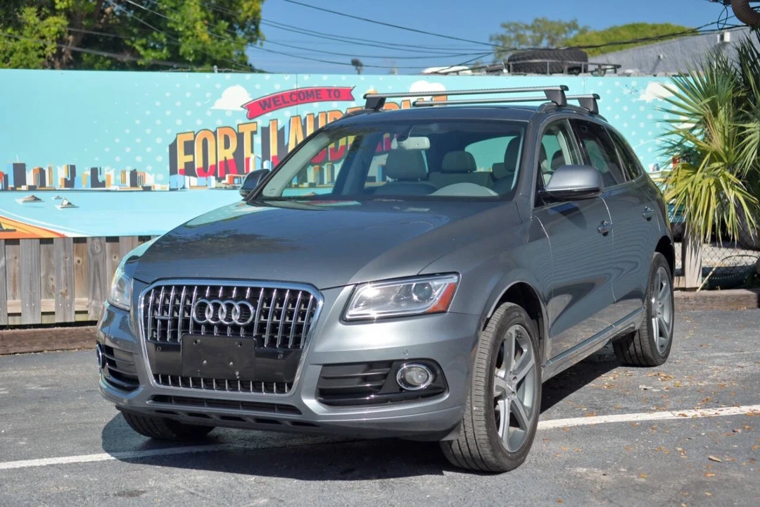 2015 Audi 8R Q5 - Image 2 of 12