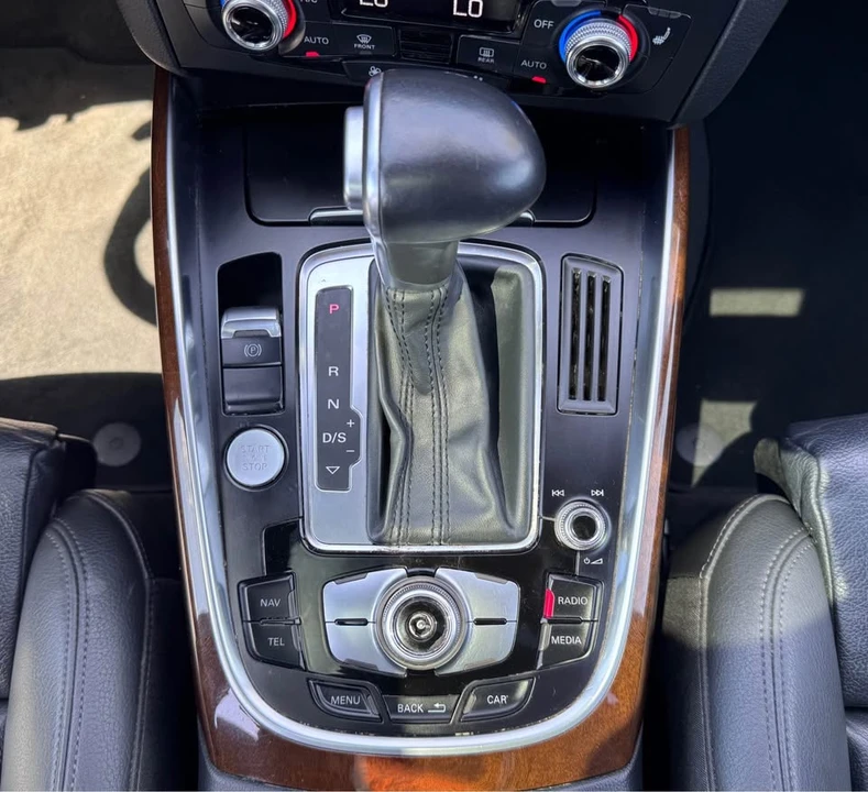 2015 Audi 8R Q5 - Image 17 of 19