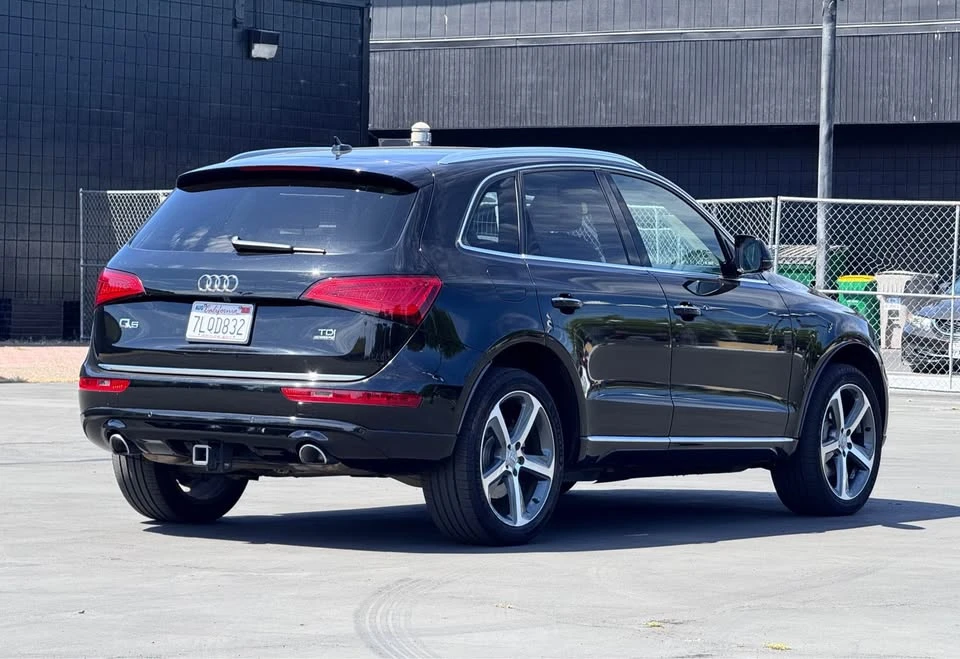 2015 Audi 8R Q5 - Image 8 of 20