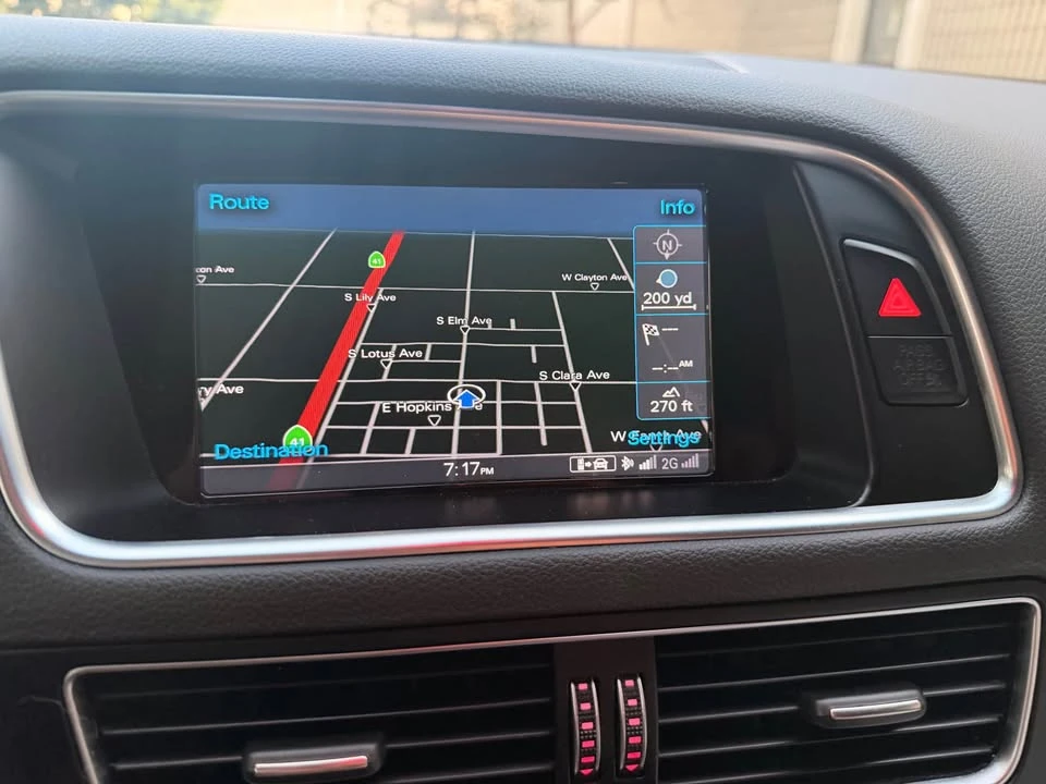 2015 Audi 8R Q5 - Image 11 of 12