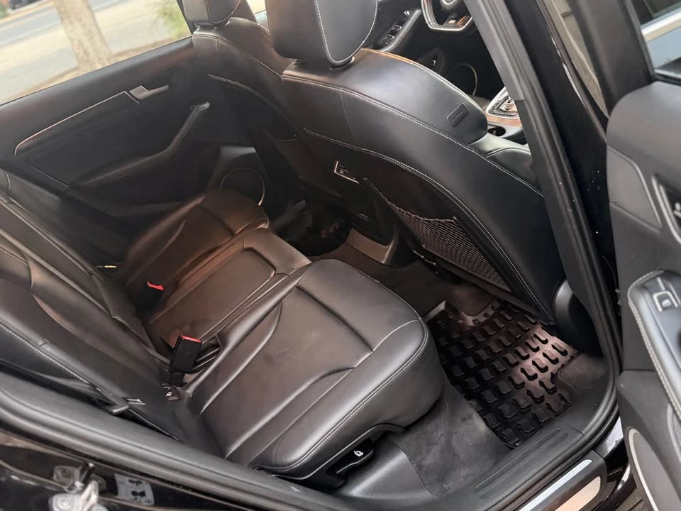 2015 Audi 8R Q5 - Image 9 of 12