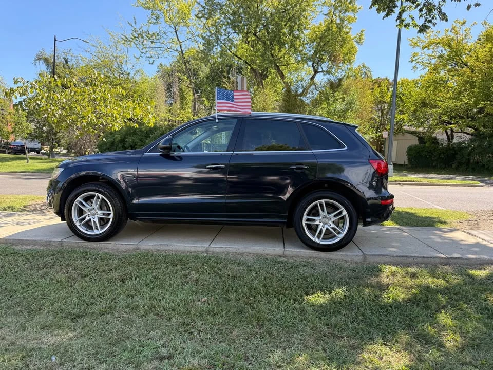 2015 Audi 8R Q5 - Image 2 of 20