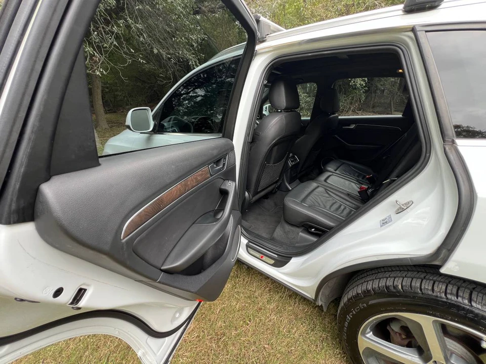 2015 Audi 8R Q5 - Image 13 of 21