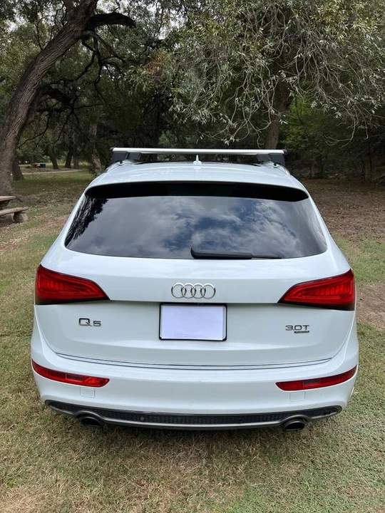 2015 Audi 8R Q5 - Image 8 of 21