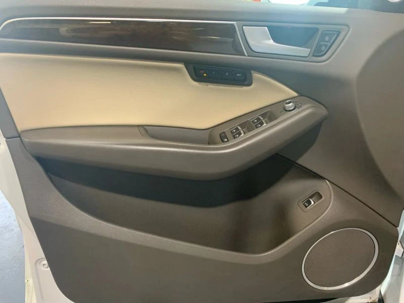 2015 Audi 8R Q5 - Image 10 of 12