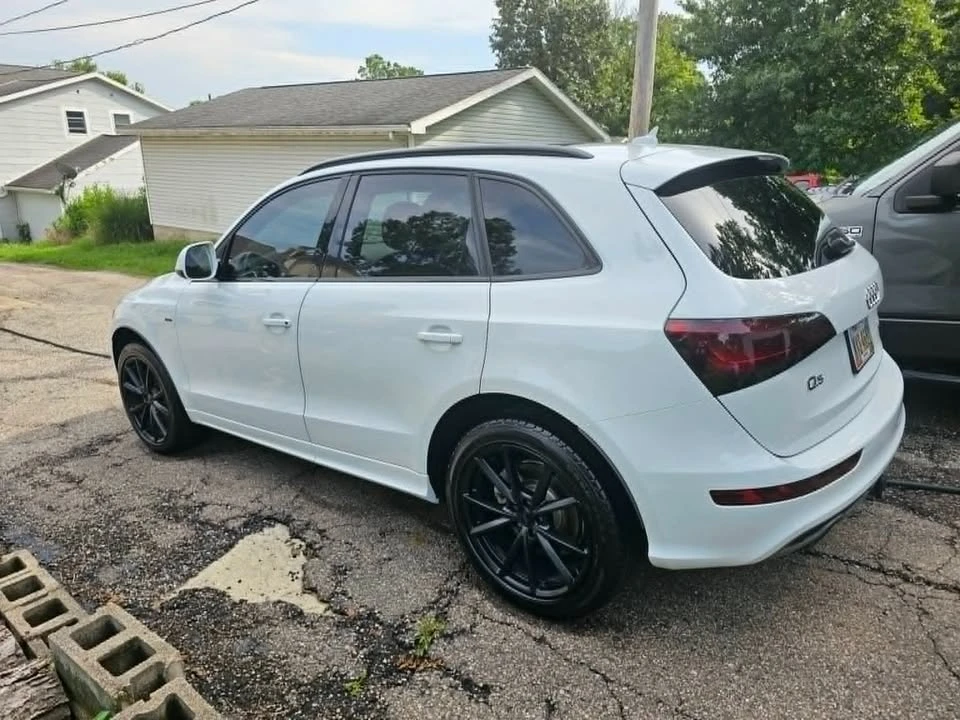 2015 Audi 8R Q5 - Image 10 of 13
