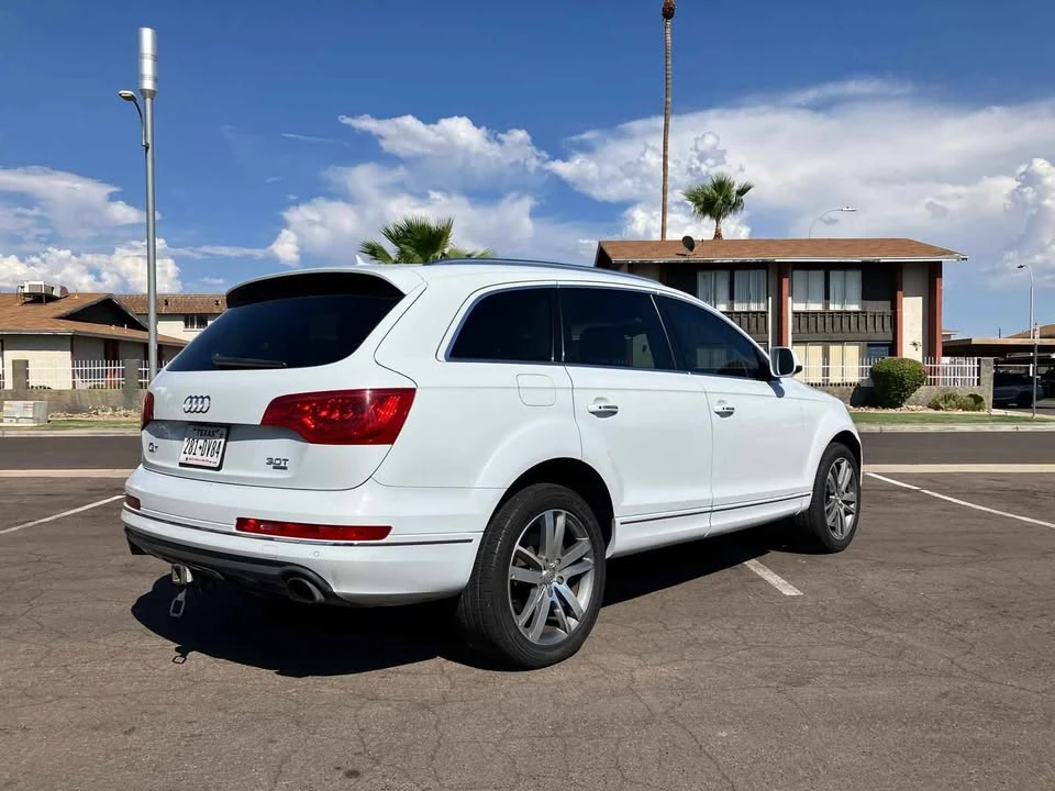 2015 Audi 8R Q5 - Image 2 of 11