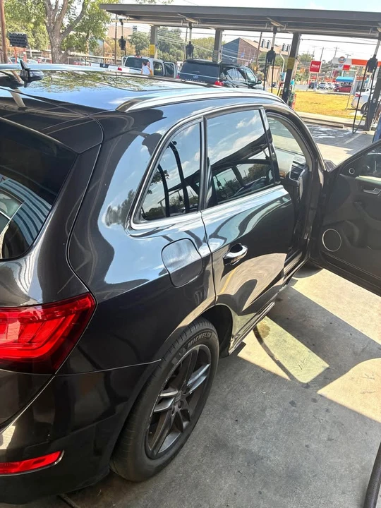 2015 Audi 8R Q5 - Image 2 of 19