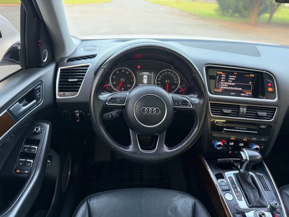 2015 Audi 8R Q5 - Image 10 of 18