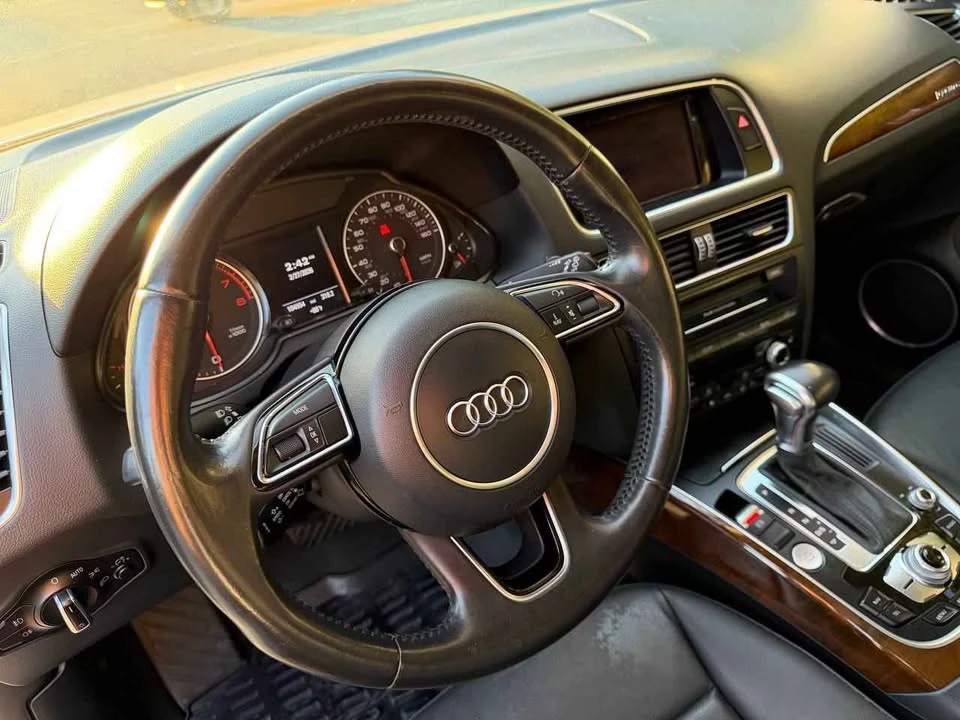 2015 Audi 8R Q5 - Image 11 of 16
