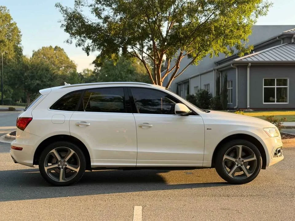 2015 Audi 8R Q5 - Image 6 of 16