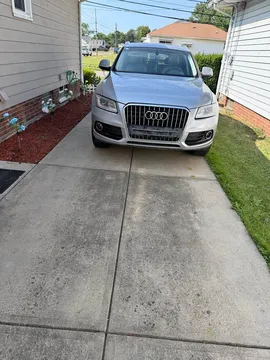 2015 Audi Q5 40 TFSI Premium Sport Utility 4D