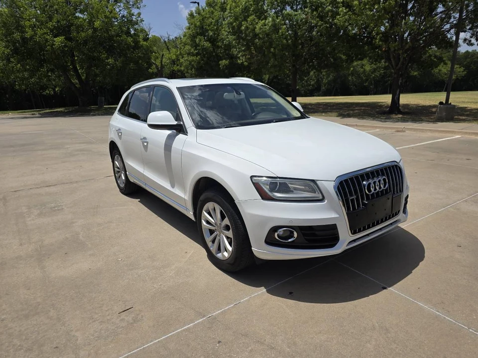 2015 Audi 8R Q5 - Image 2 of 19