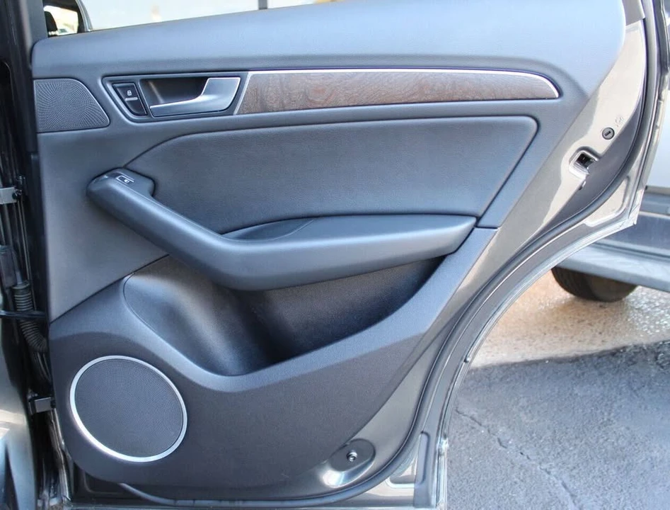 2015 Audi 8R Q5 - Image 11 of 20