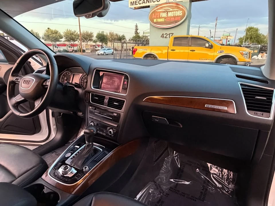 2015 Audi 8R Q5 - Image 9 of 16