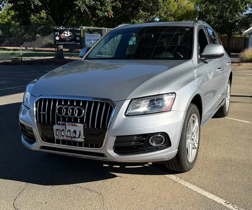 2015 Audi 8R Q5 - Image 2 of 11