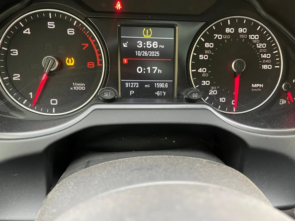 2015 Audi 8R Q5 - Image 12 of 12