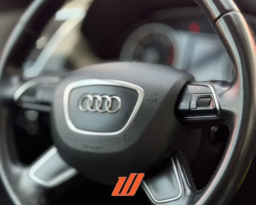2015 Audi 8R Q5 - Image 10 of 15