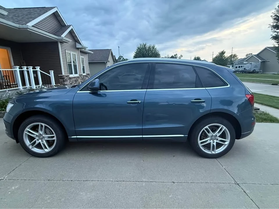 2015 Audi 8R Q5 - Image 2 of 9