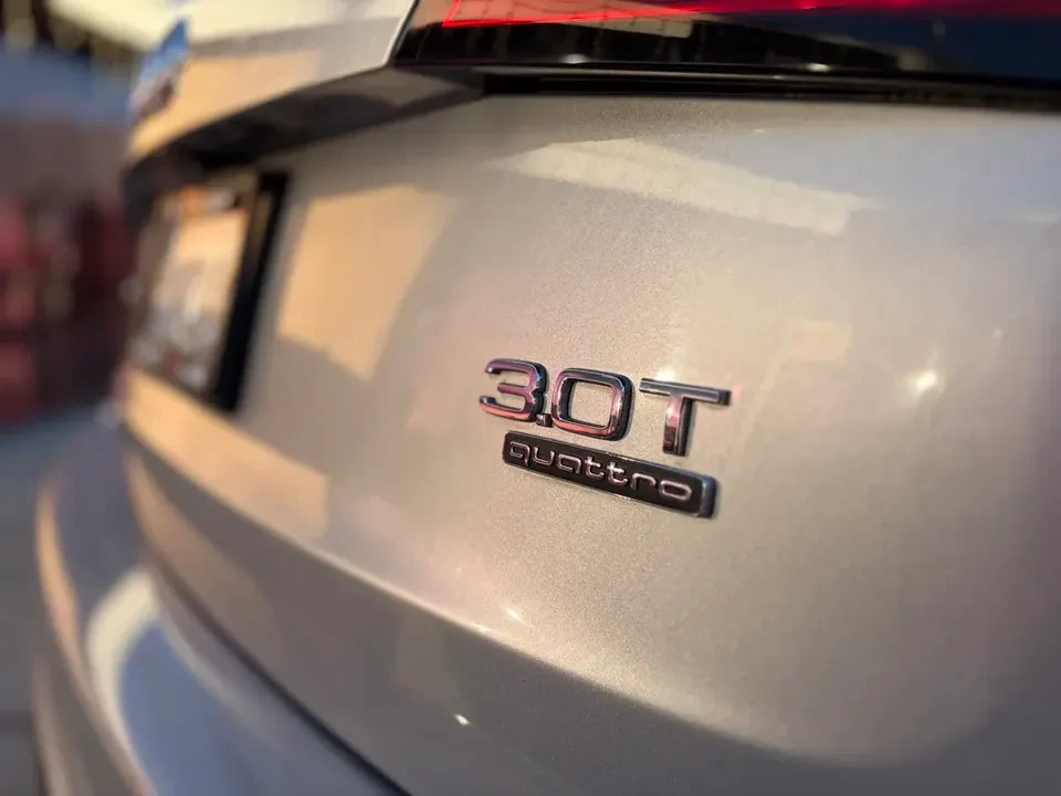 2015 Audi 8R Q5 - Image 11 of 11