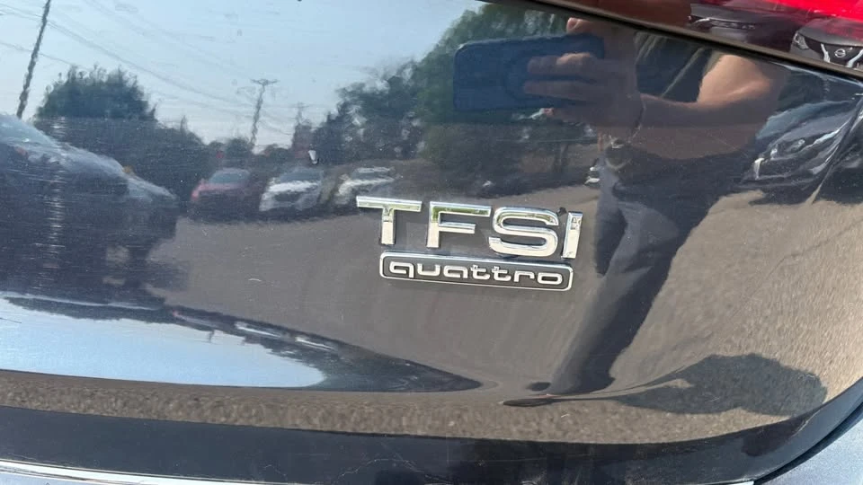 2015 Audi 8R Q5 - Image 10 of 20