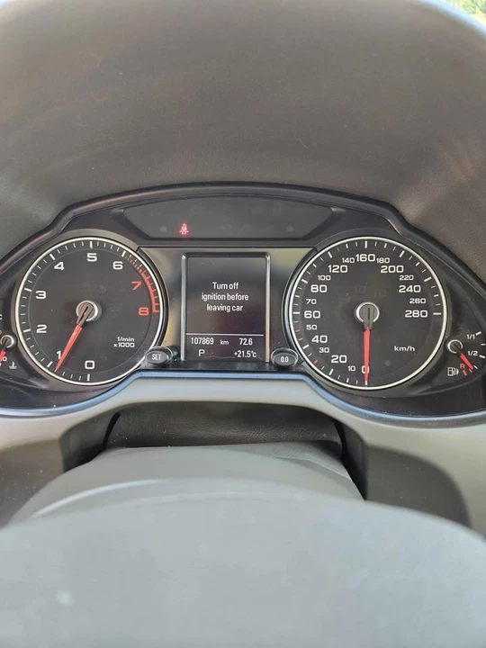 2015 Audi 8R Q5 - Image 8 of 9